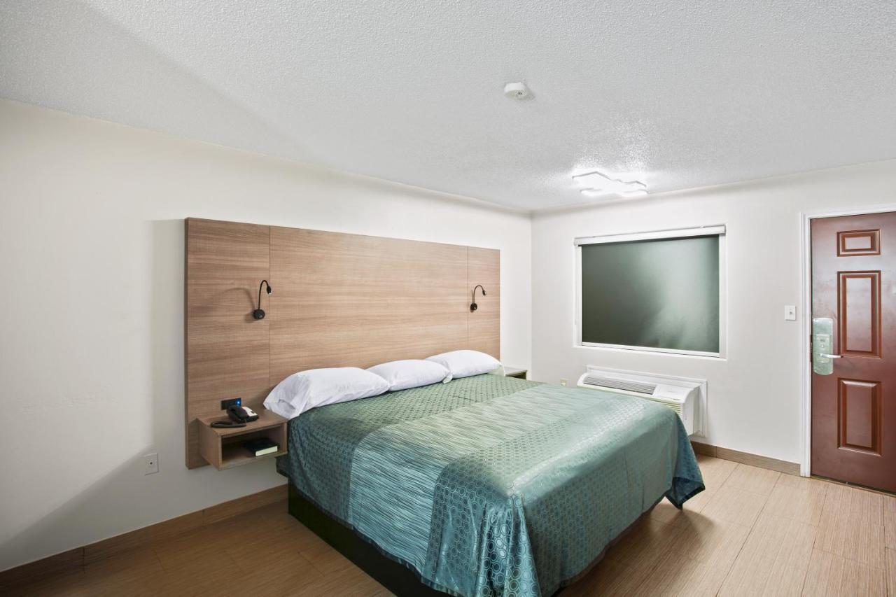 Siesta Inn Mcallen Ngoại thất bức ảnh