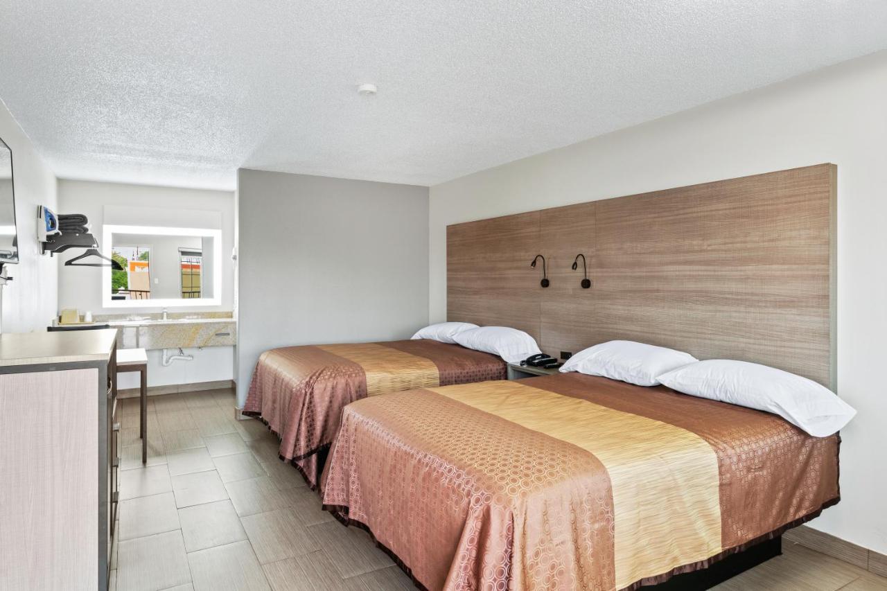Siesta Inn Mcallen Ngoại thất bức ảnh